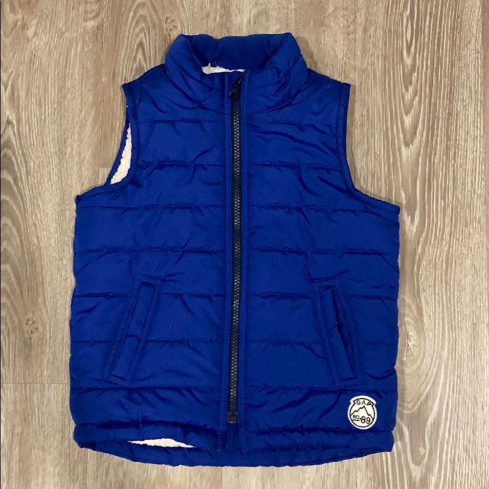 Gap Puffy Vest